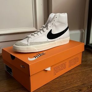 New Nike blazer mid ‘77 vintage size 11